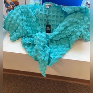 Fashion Nova front tie top